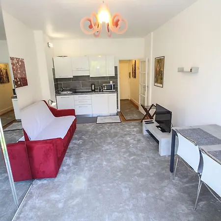 Rue De France Apartment